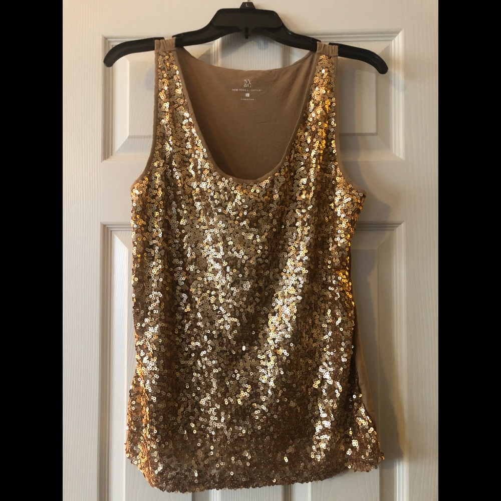 Sequin tank
